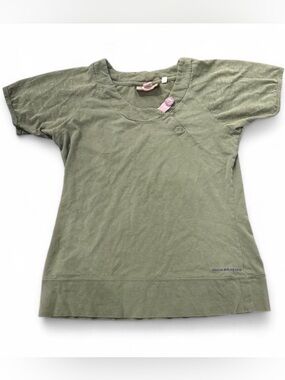 Mission Playground women’s M Green Short Sleeve Tee with Button Detail
